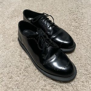 Dr Marten oxford shoes size 8 barely worn